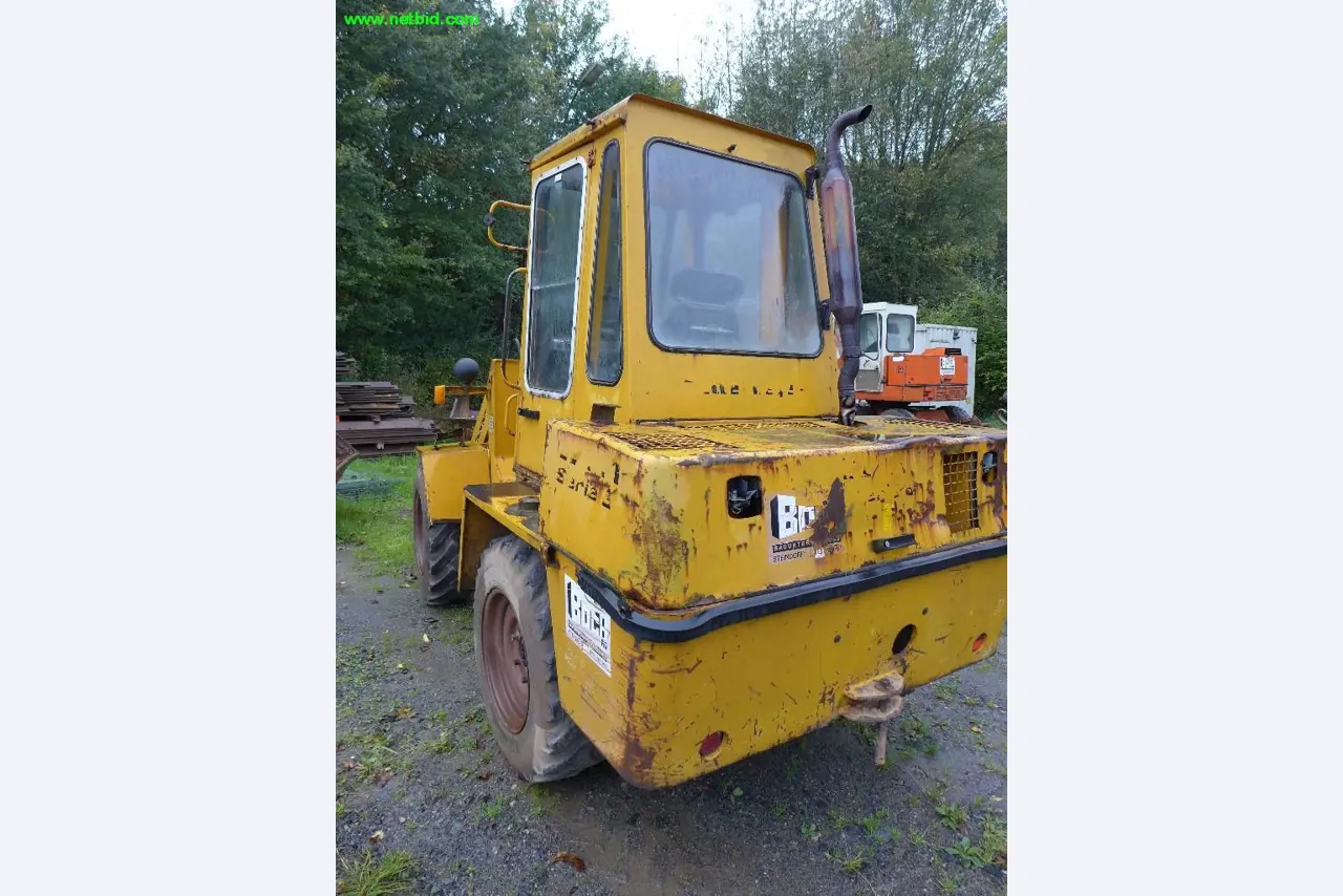 construction machinery, utility vehicles, trailer-9