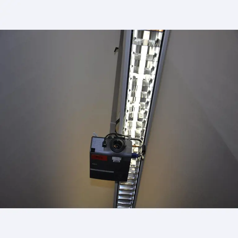 interaktive Lehrmittel, Schulmobiliar, Mobilar Klassenzimmer, Klavier, Smartboards und Kantinenausstattung-2