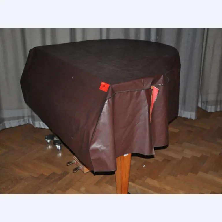 interaktive Lehrmittel, Schulmobiliar, Mobilar Klassenzimmer, Klavier, Smartboards und Kantinenausstattung-3