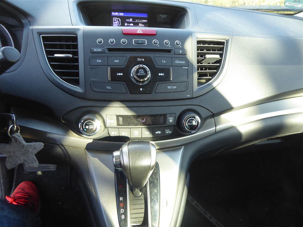 2-axle tractor unit with special cine trailer-16