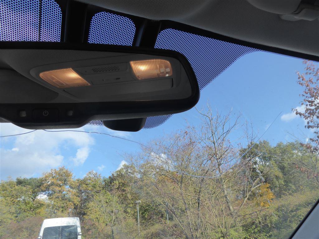 2-axle tractor unit with special cine trailer-18