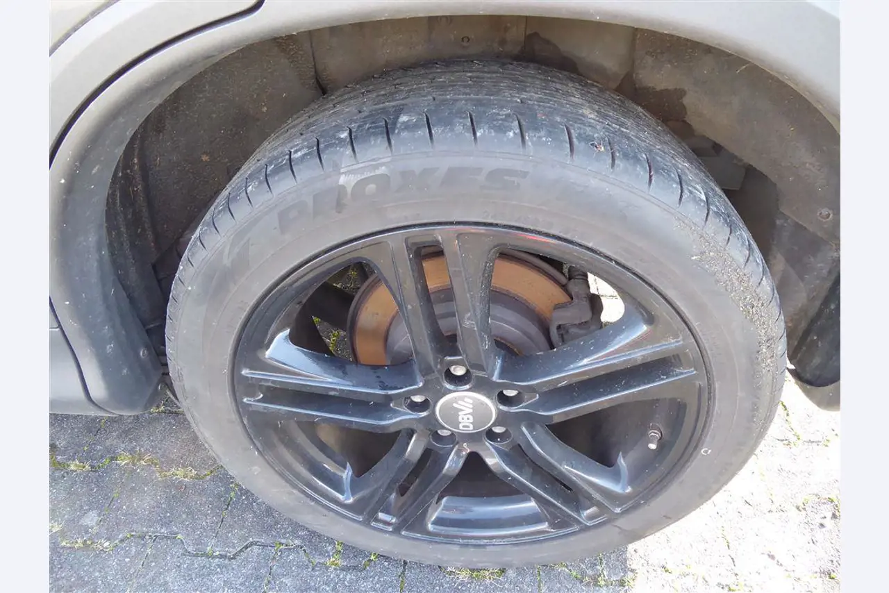 2-axle tractor unit with special cine trailer-5