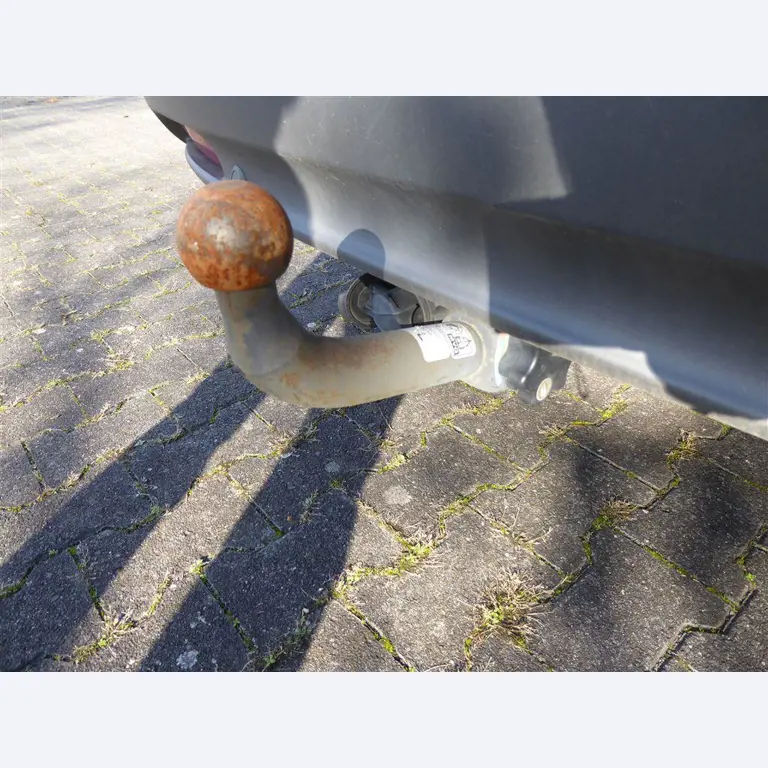 2-axle tractor unit with special cine trailer-7