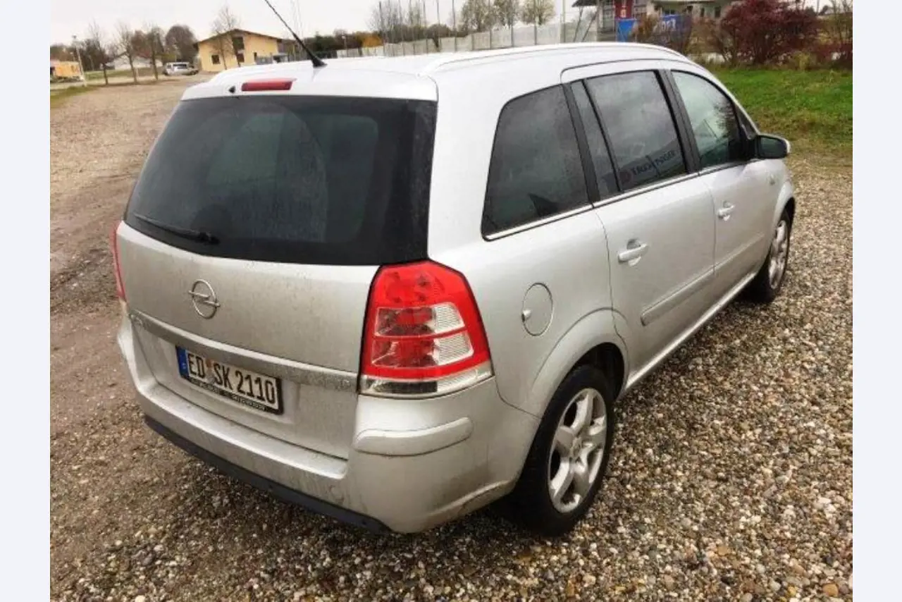 well-maintained vehicles-4