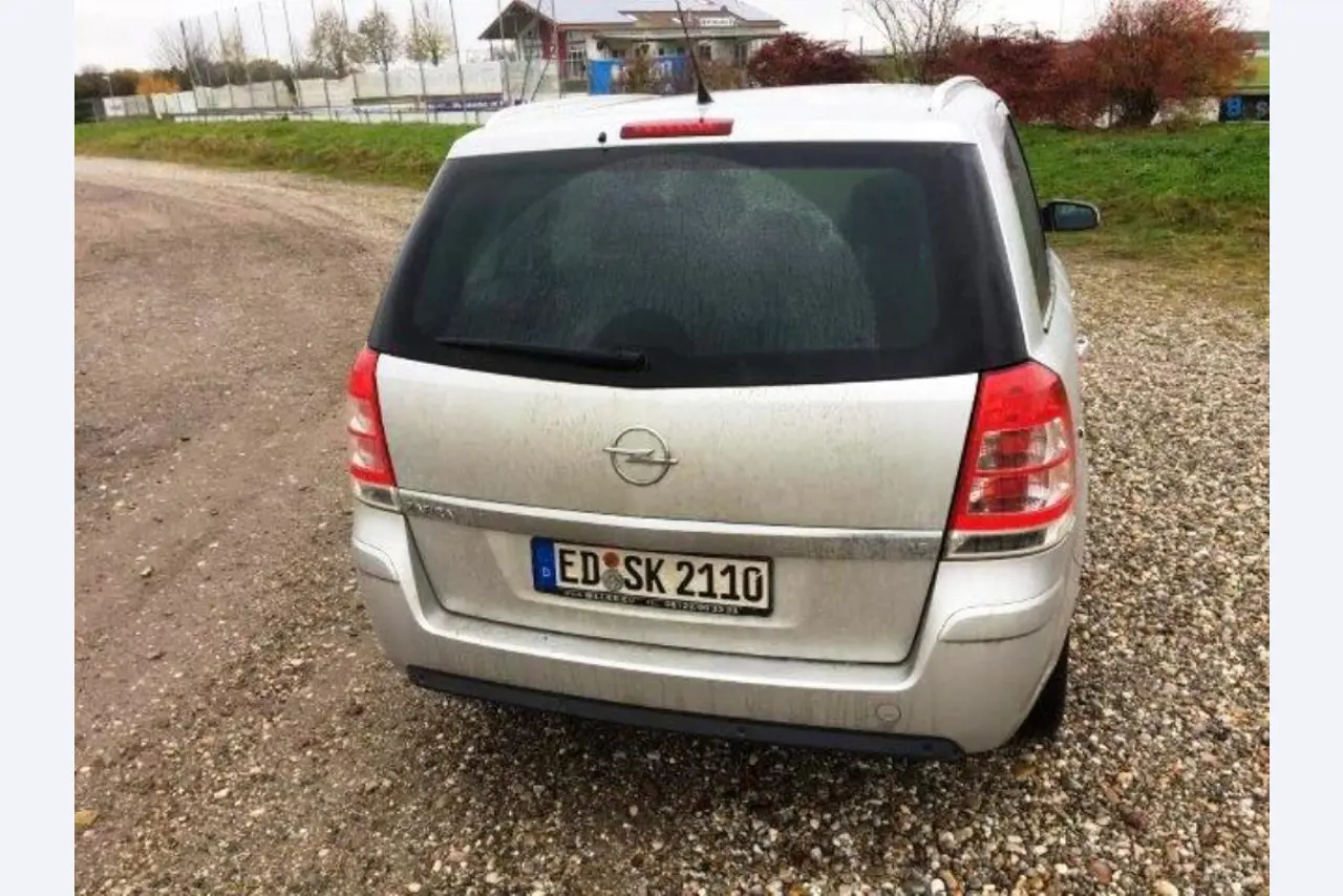 well-maintained vehicles-7