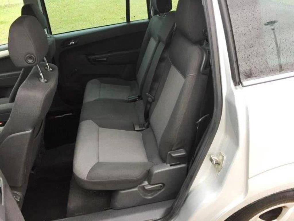 well-maintained vehicles-9