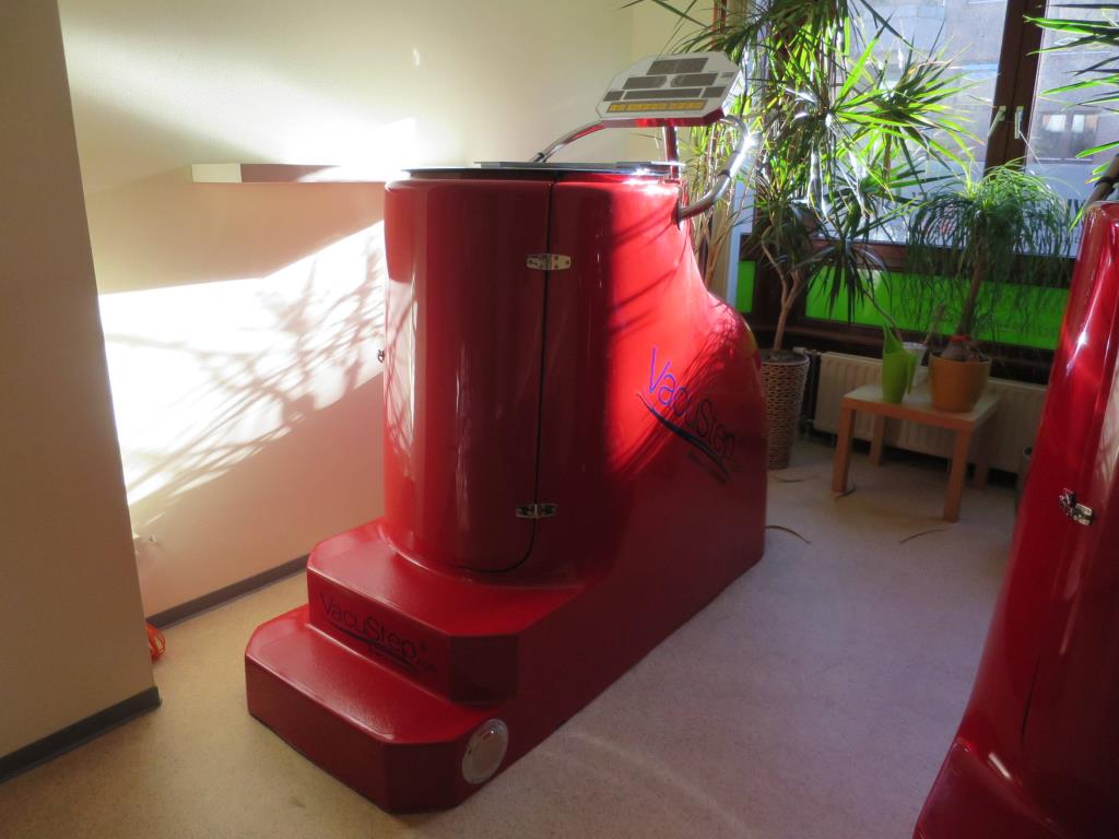 gepflegte Sport-/Fitness- und<br>Ergotherapiegeräte-1