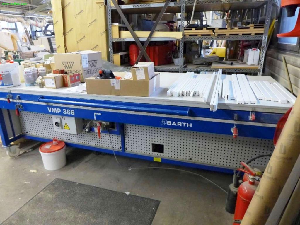 Máquinas de carpintaria para a construção de janelas e móveis
-3