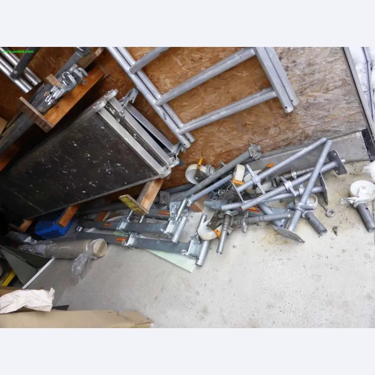 Tischlereimaschinen für Fenster- <br>und Möbelbau
-2
