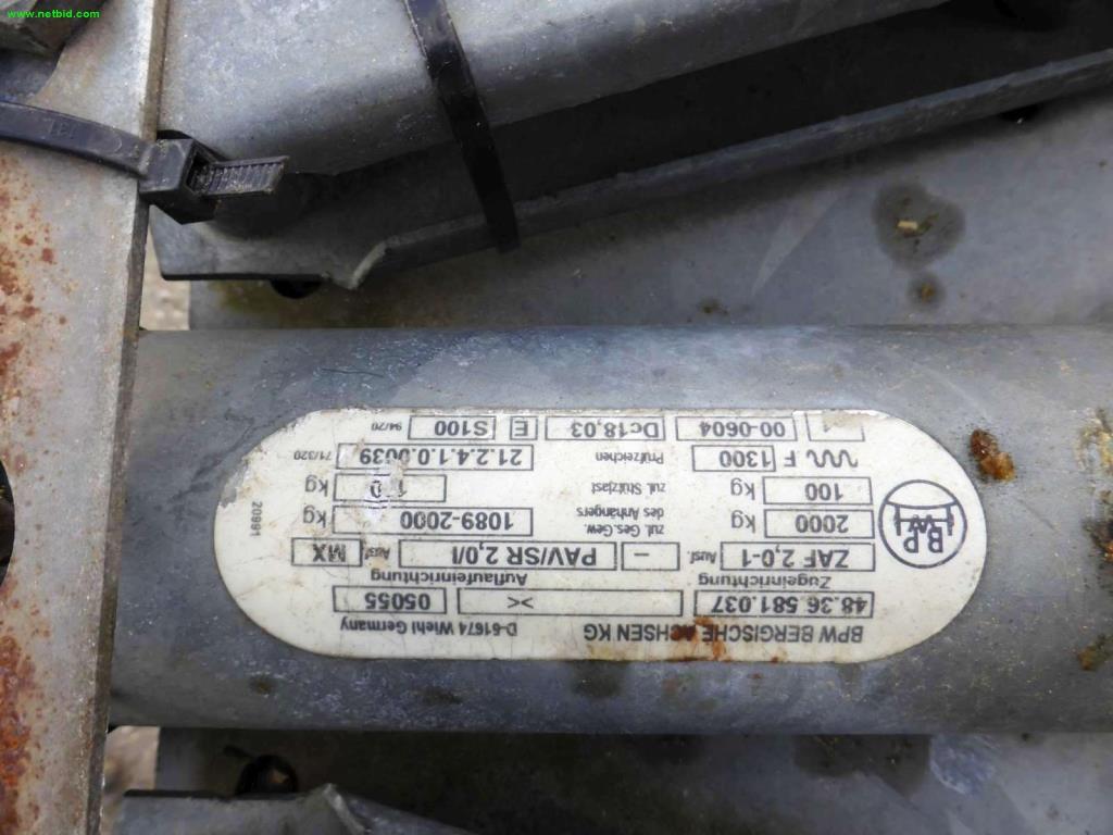 Máquinas de carpintaria para a construção de janelas e móveis
-7