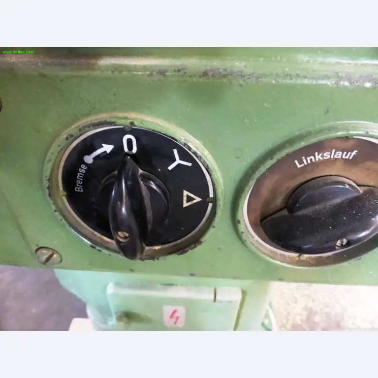 Schrijnwerkmachines voor raam <br>en meubelbouw
-4