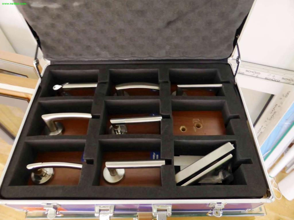 Tischlereimaschinen für Fenster- &lt;br&gt;und Möbelbau
-1