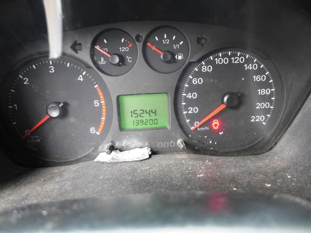 Máquinas de carpintaria para a construção de janelas e móveis
-15