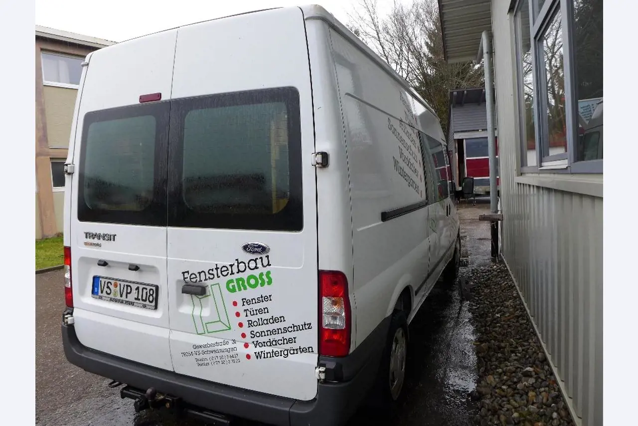 Schrijnwerkmachines voor raam <br>en meubelbouw
-3