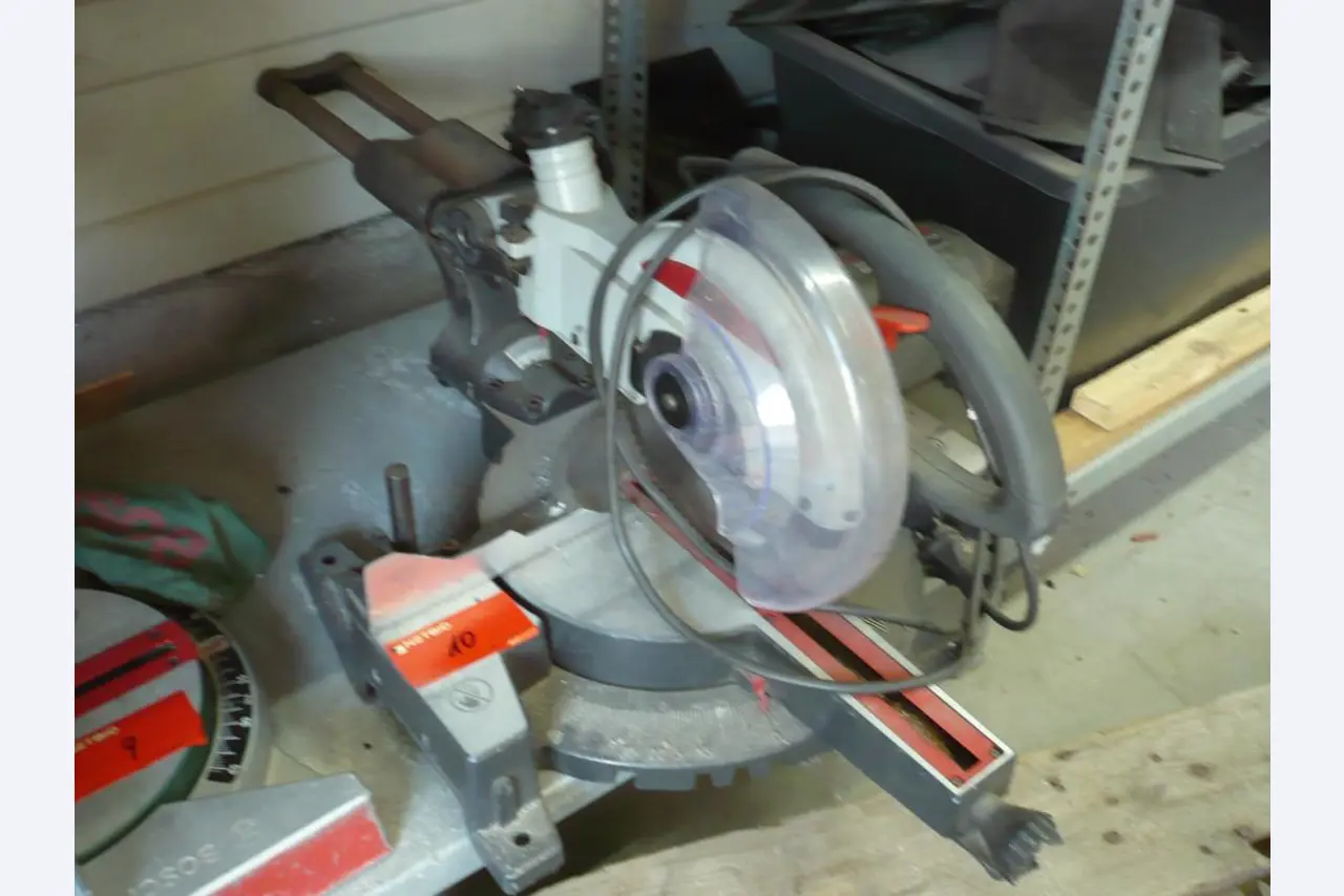 Assembly plant for photovoltaic and LED technology<br>-1