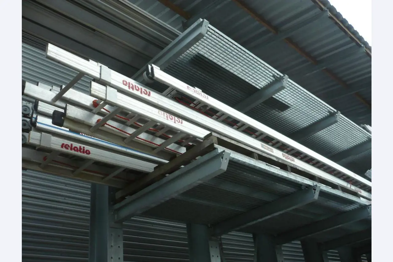 Assembly plant for photovoltaic and LED technology<br>-3