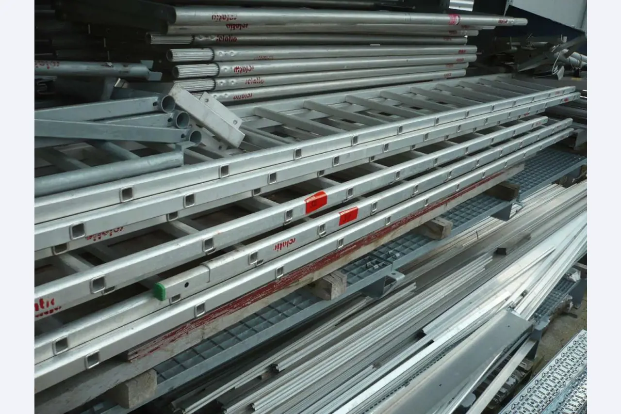 Assembly plant for photovoltaic and LED technology<br>-6