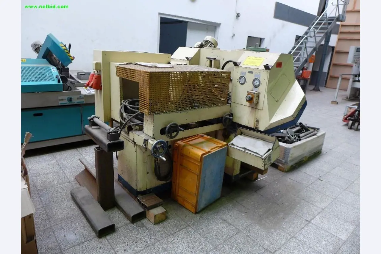 metal cutting machines, welding machinery, utility vehicles-3