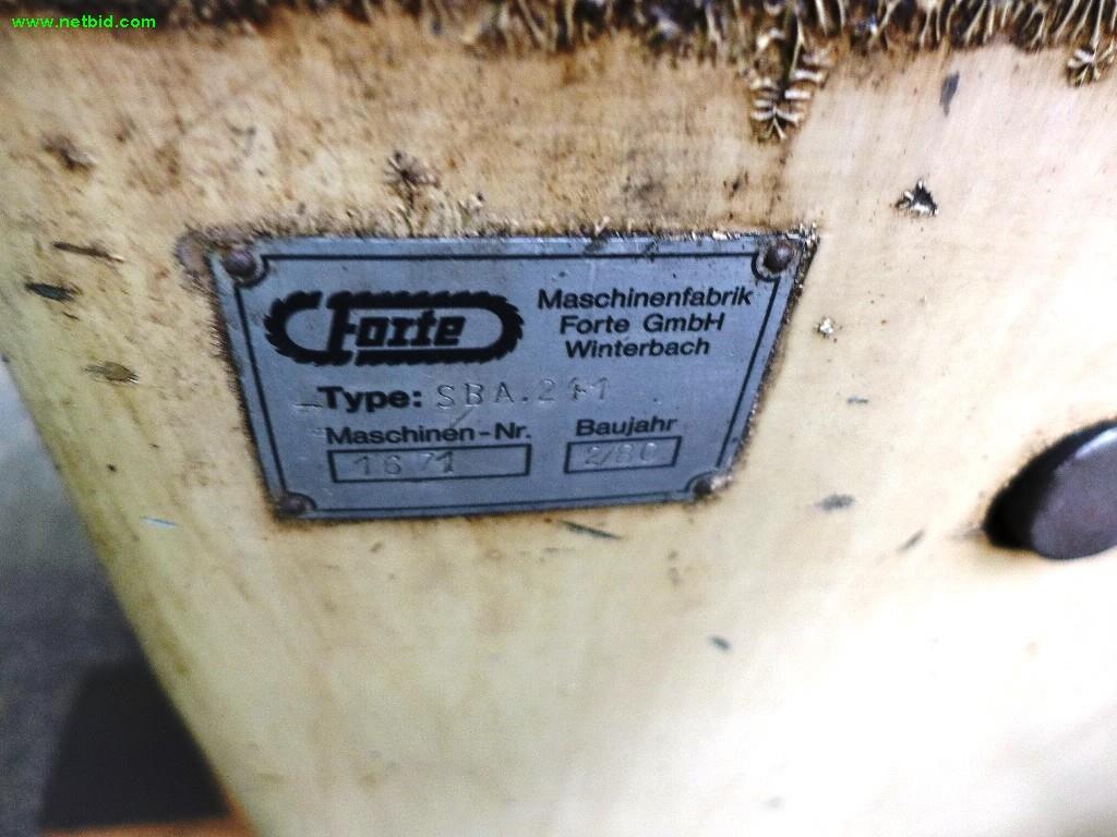 metal cutting machines, welding machinery, utility vehicles-6