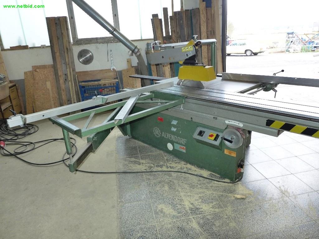 metal cutting machines, welding machinery, utility vehicles-5