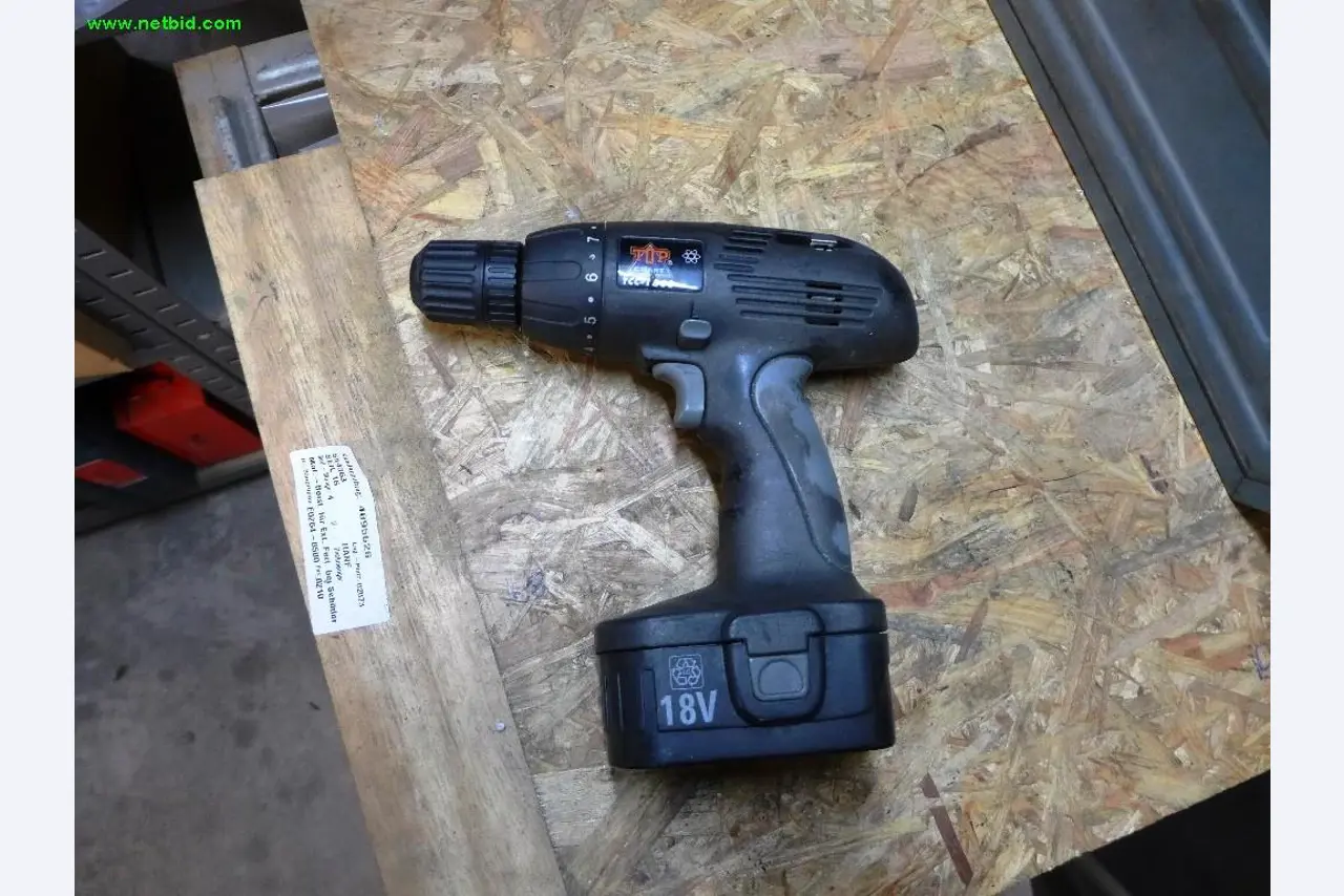 Machines d'usinage, technique de soudage, véhicules utilitaires-1