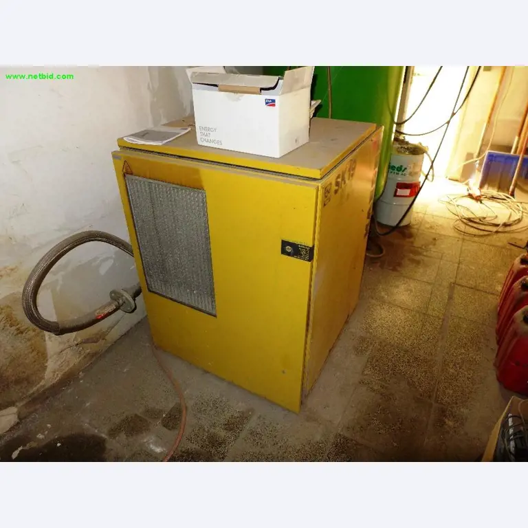 metal cutting machines, welding machinery, utility vehicles-1