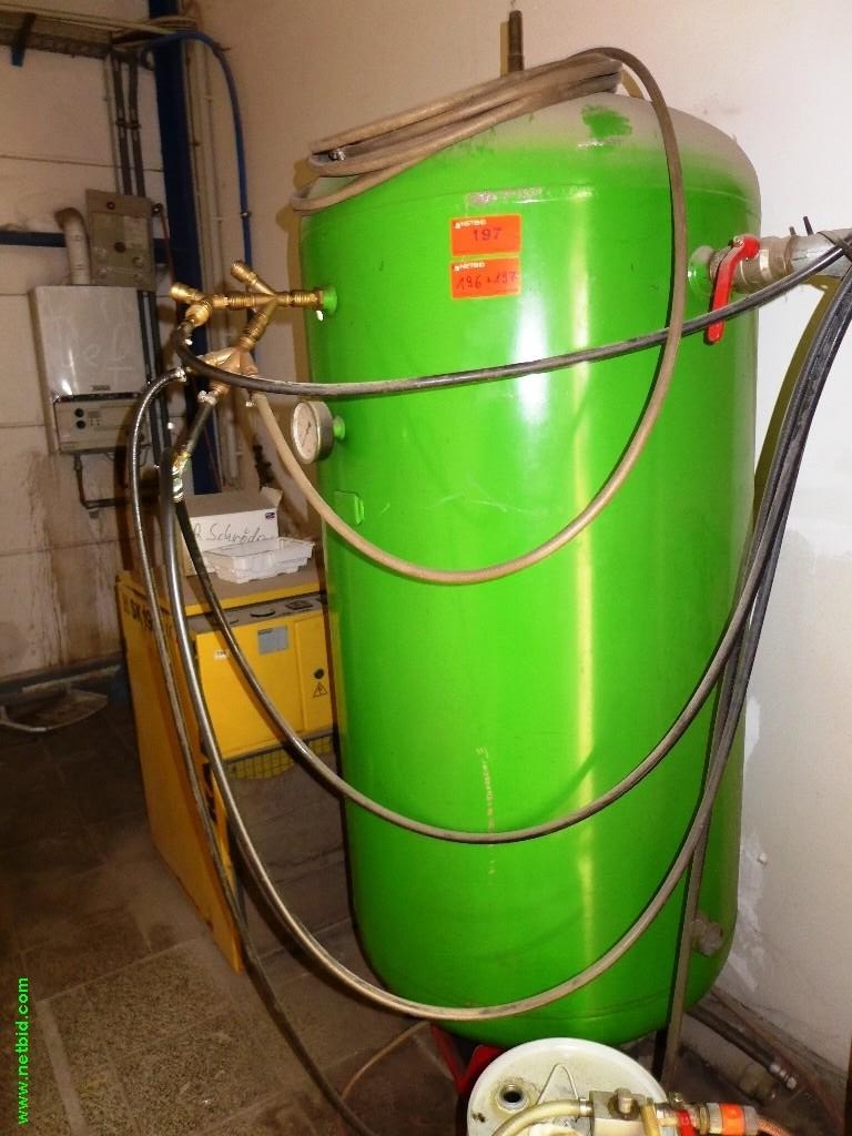 metal cutting machines, welding machinery, utility vehicles-6