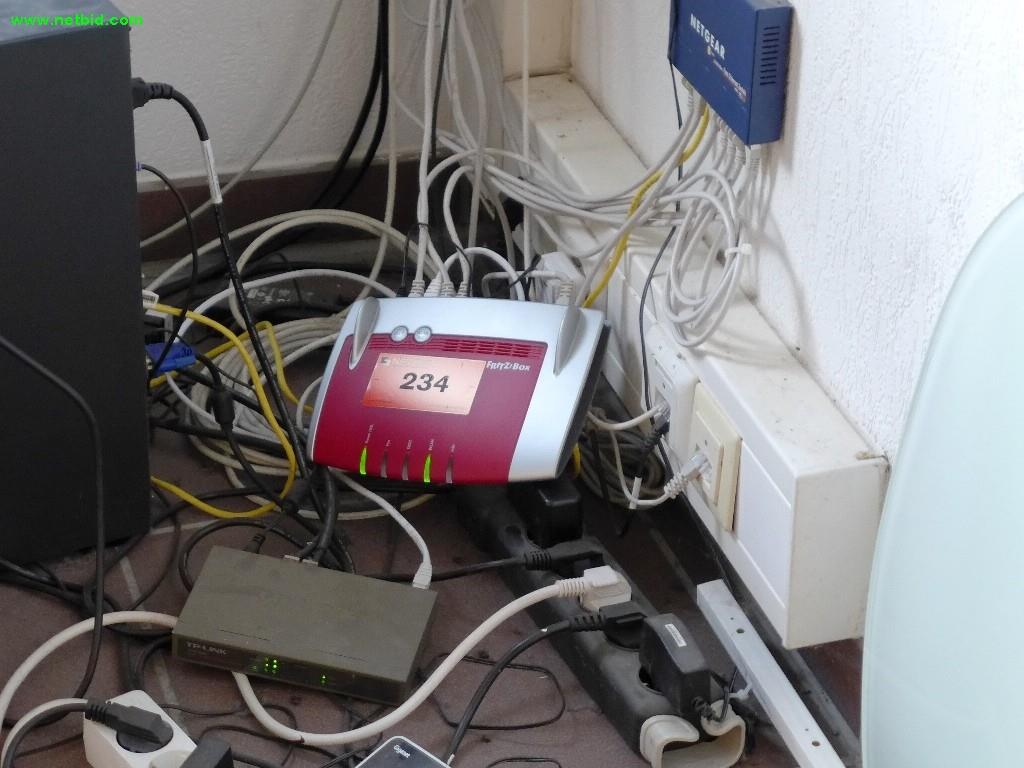 Machines d'usinage, technique de soudage, véhicules utilitaires-1