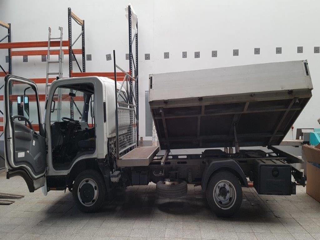 Máquinas de corte, tecnologia de soldadura, veículos comerciais-13