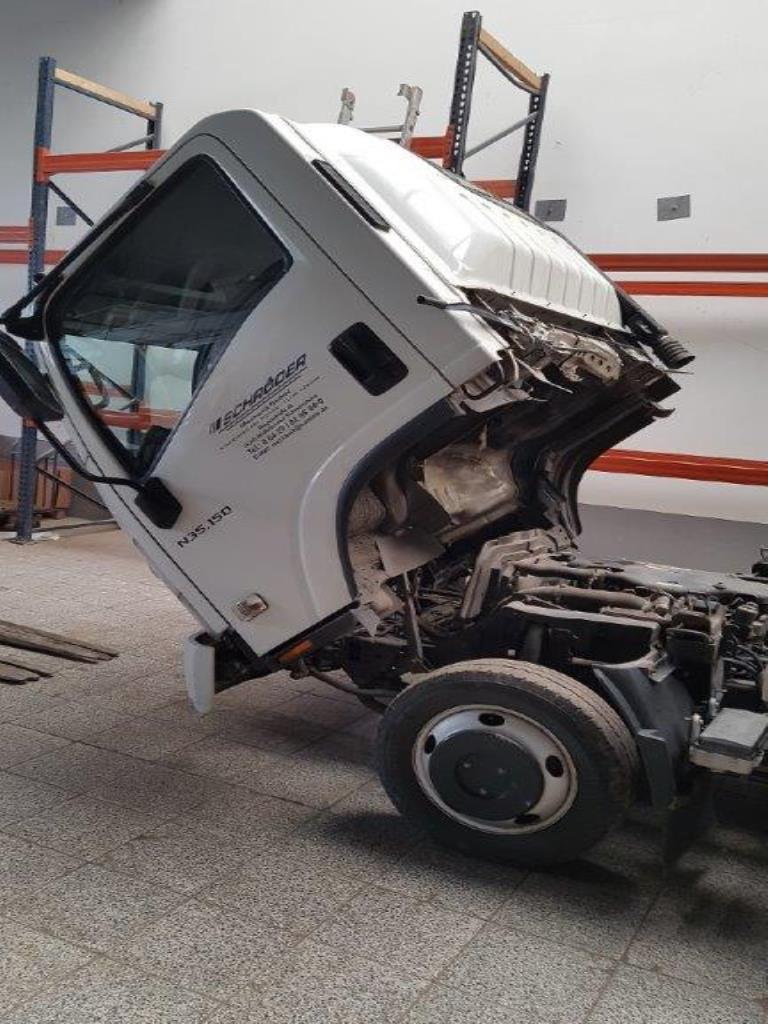 Máquinas de corte, tecnologia de soldadura, veículos comerciais-32