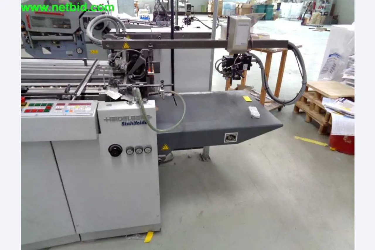 Imprimerie de livres et offset<br>-16