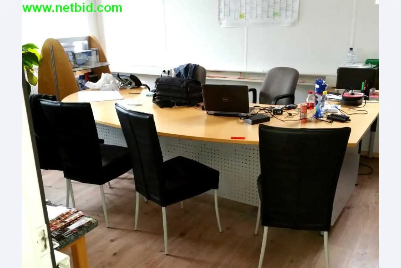 Buch- und Offsetdruckerei<br>-1