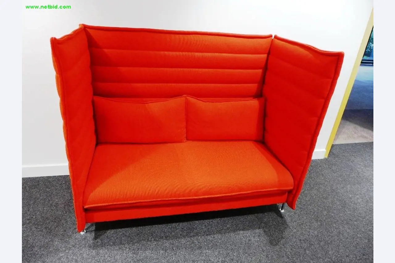 hochwertige Büro- und Besprechungsmöbel-1
