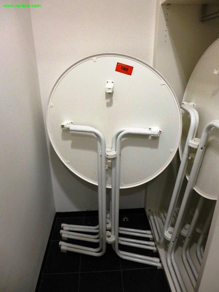 hochwertige Büro- und Besprechungsmöbel-1