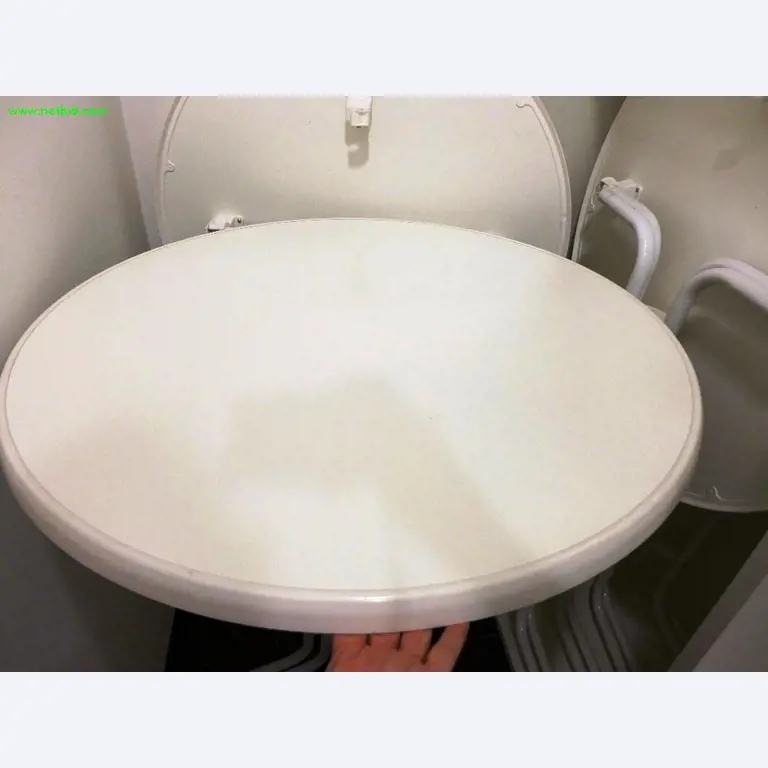 hochwertige Büro- und Besprechungsmöbel-3