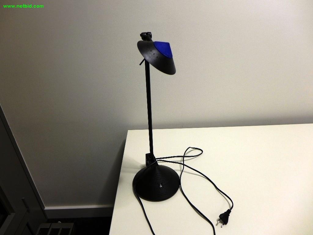 hochwertige Büro- und Besprechungsmöbel-3