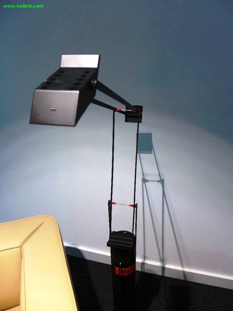 hochwertige Büro- und Besprechungsmöbel-2