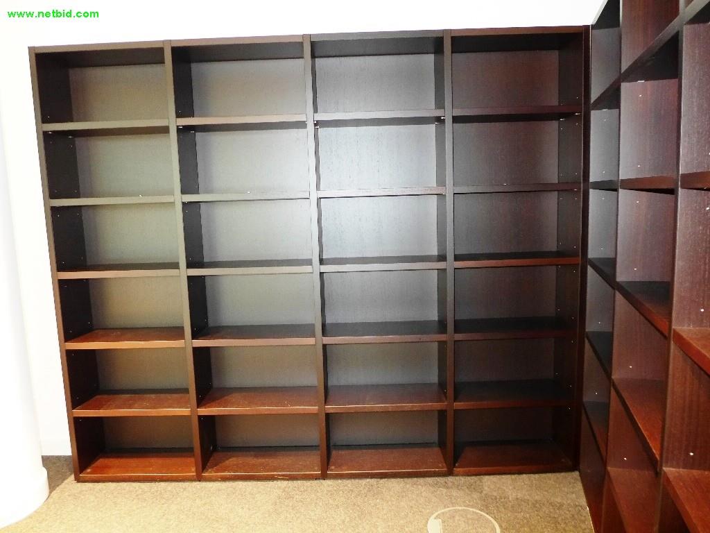 hochwertige Büro- und Besprechungsmöbel-2