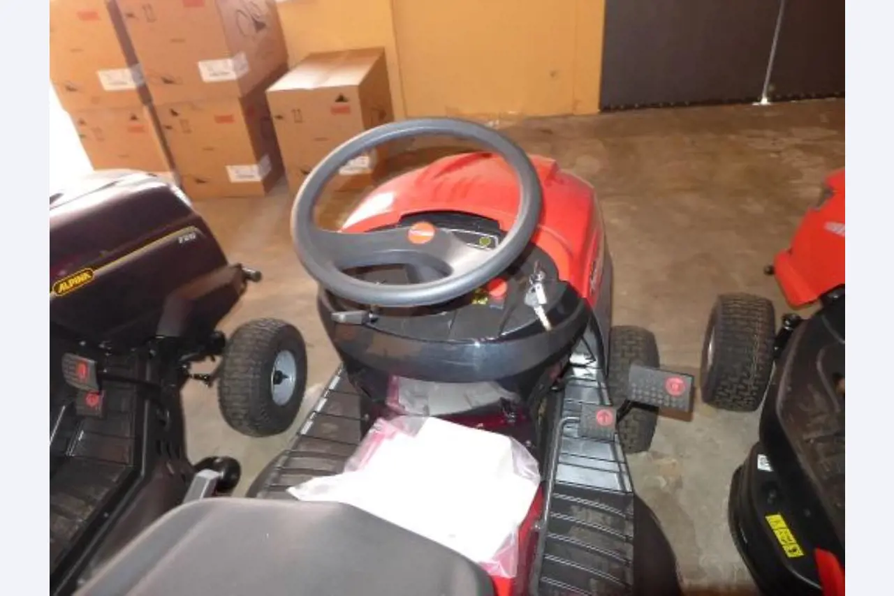 new and used groundscare machines<br>and power tools-3