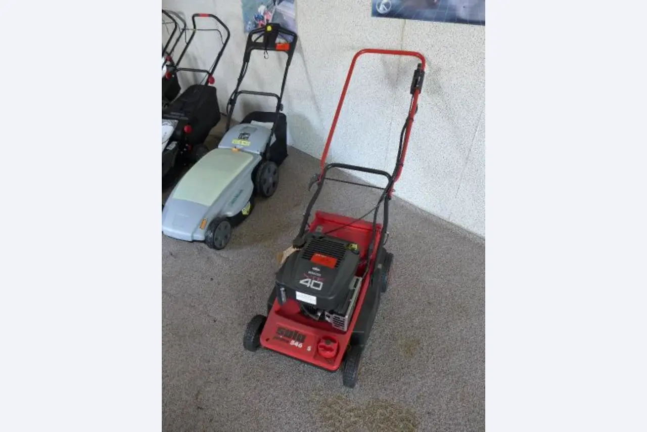 new and used groundscare machines<br>and power tools-1