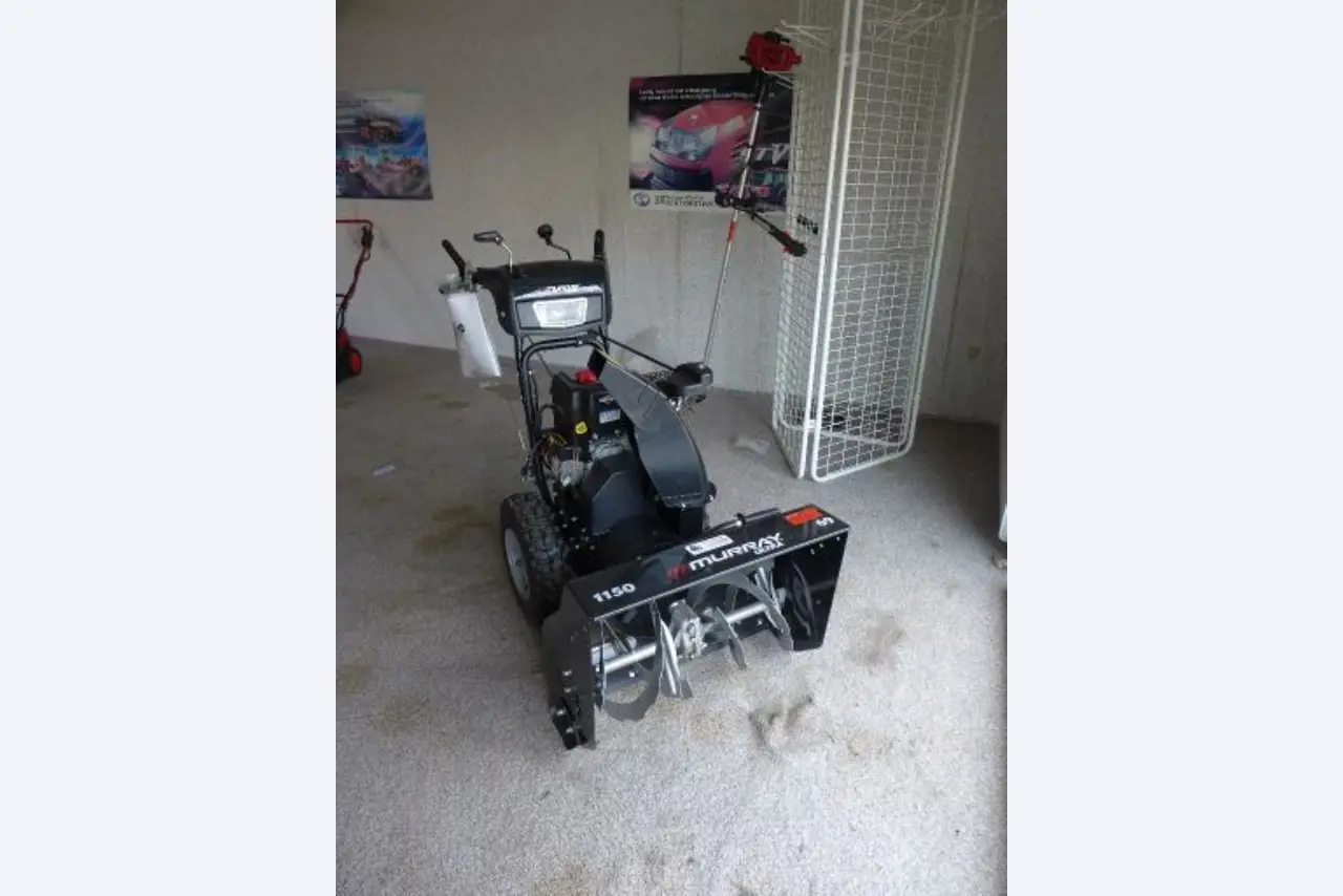 new and used groundscare machines<br>and power tools-1