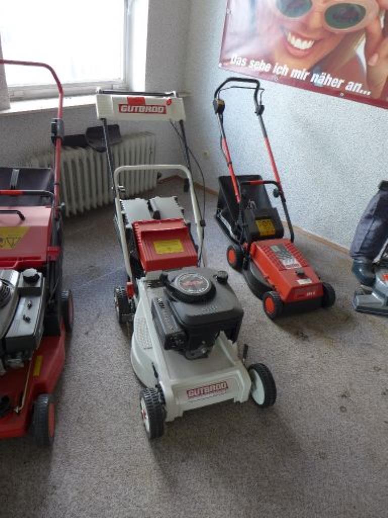 new and used groundscare machines<br>and power tools-1