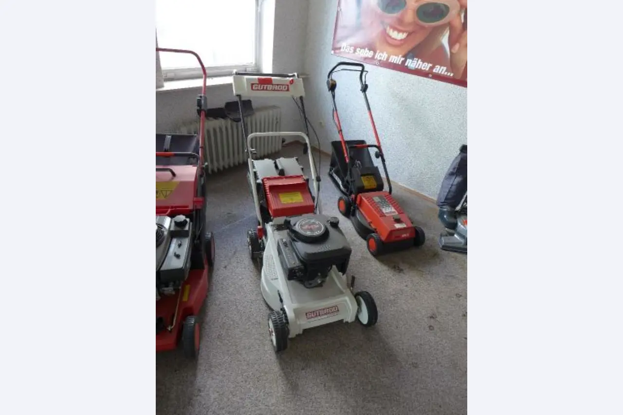 new and used groundscare machines<br>and power tools-1
