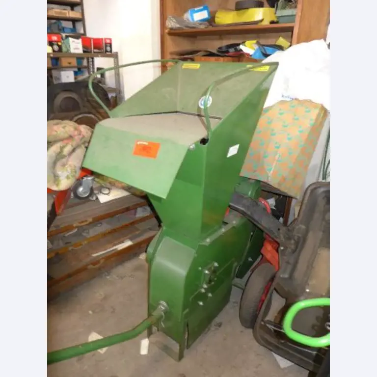 neue und gebrauchte Kommunalmaschinen und Motorgeräte -1