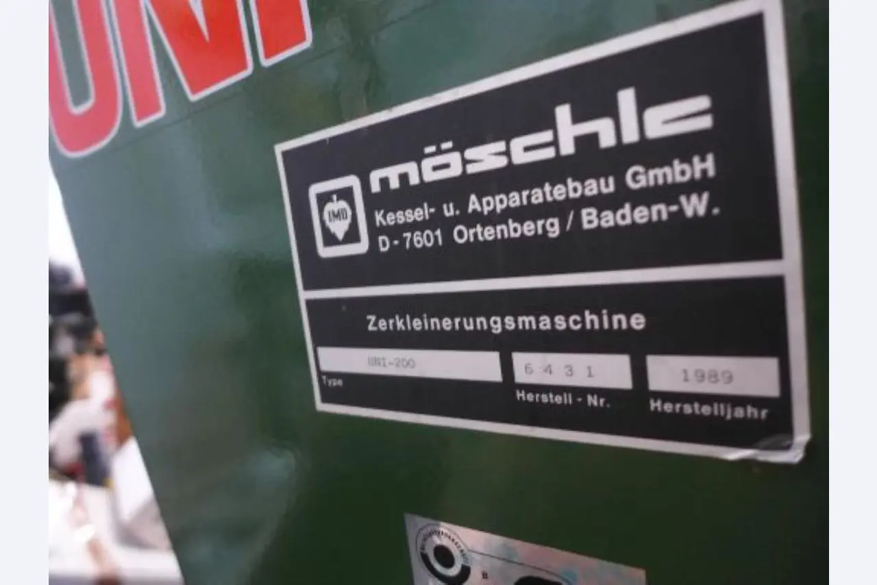 neue und gebrauchte Kommunalmaschinen und Motorgeräte -3