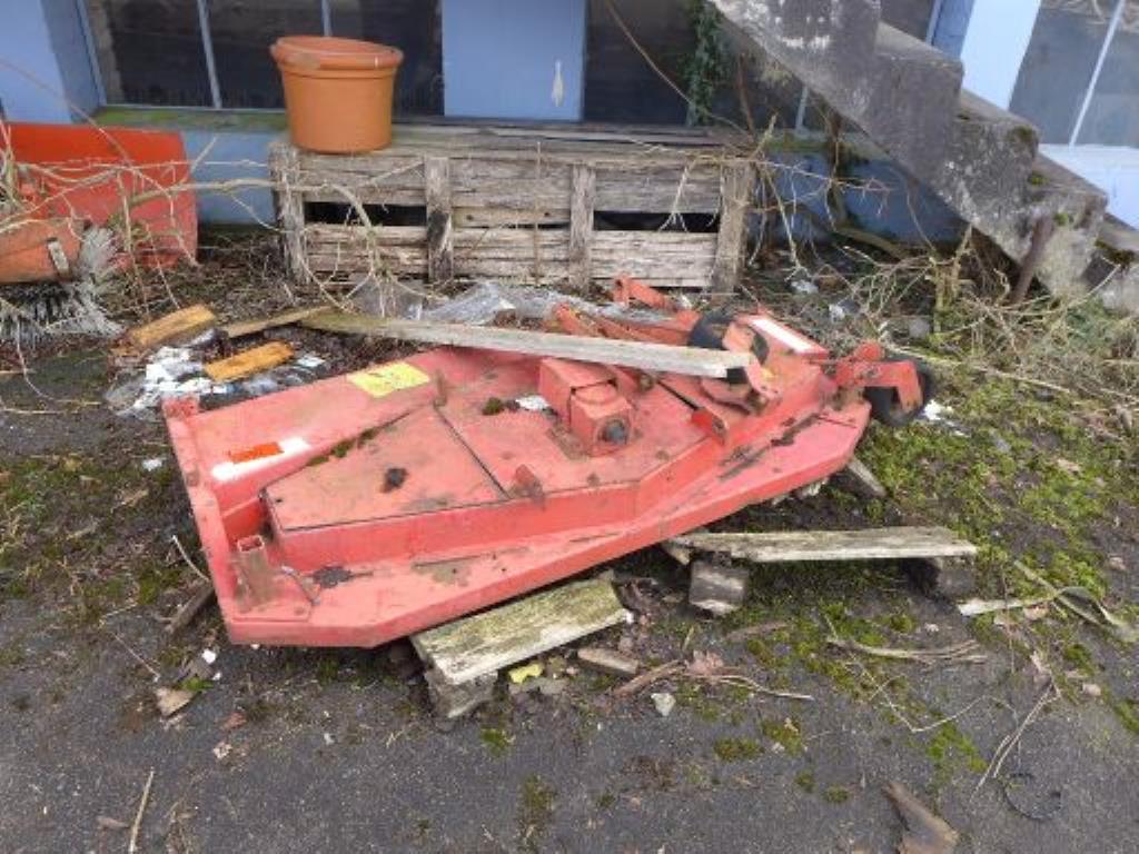 new and used groundscare machines<br>and power tools-1