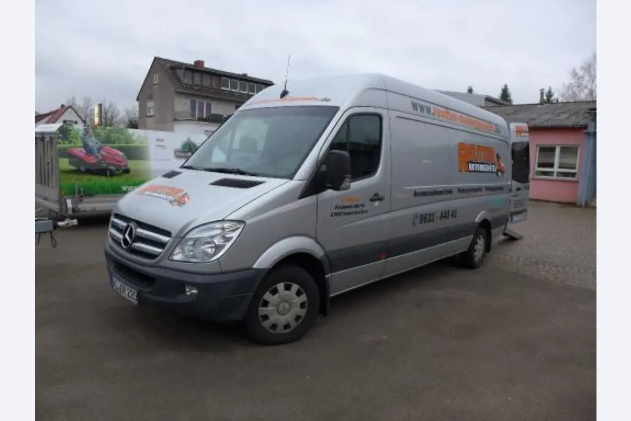 new and used groundscare machines<br>and power tools-1