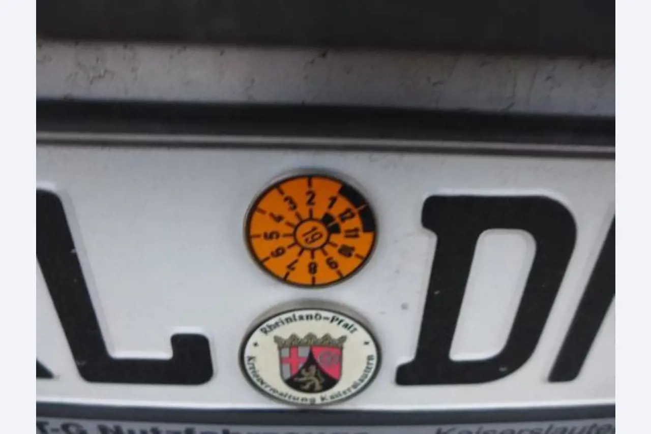 new and used groundscare machines<br>and power tools-4