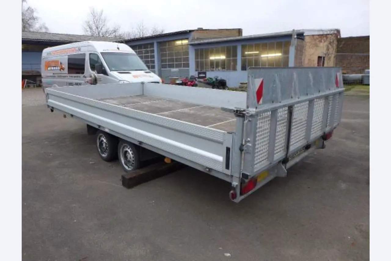 new and used groundscare machines<br>and power tools-2