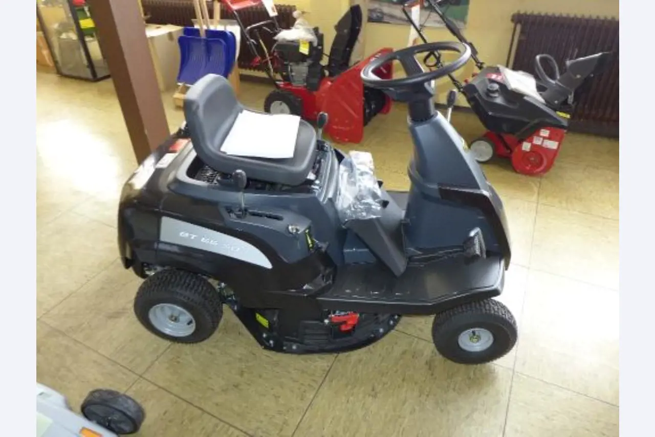 new and used groundscare machines<br>and power tools-2